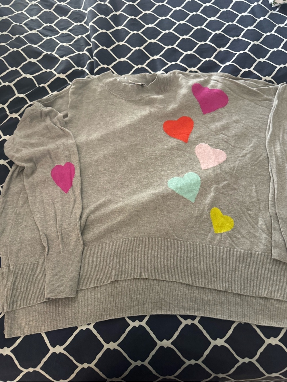 Crown & Ivy Gray Heart Pullover Sweater with Multicolor Hearts